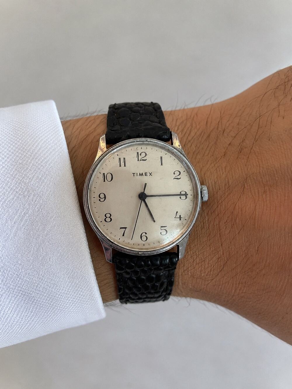 Vintage Timex Quartz Wristwatch Silver Dial Black Reptile Leather Strap Running